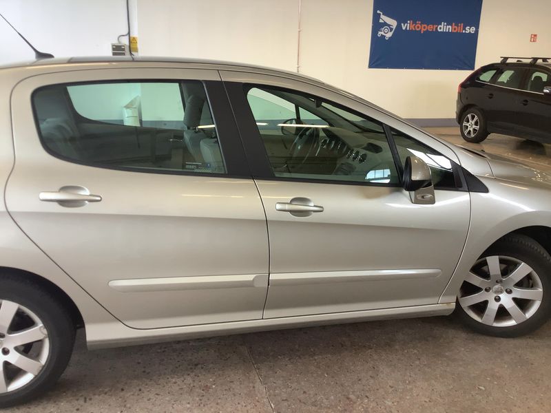 Peugeot 308 1.6 HDi Sport Plus 2008 – снимка 10
