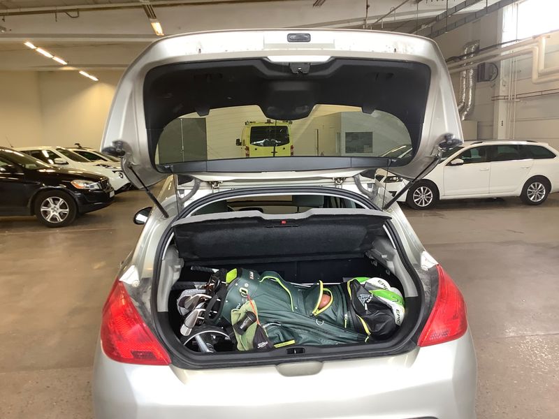 Peugeot 308 1.6 HDi Sport Plus 2008 – снимка 15