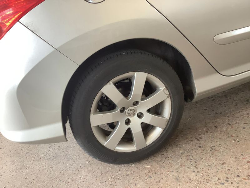 Peugeot 308 1.6 HDi Sport Plus 2008 – снимка 9