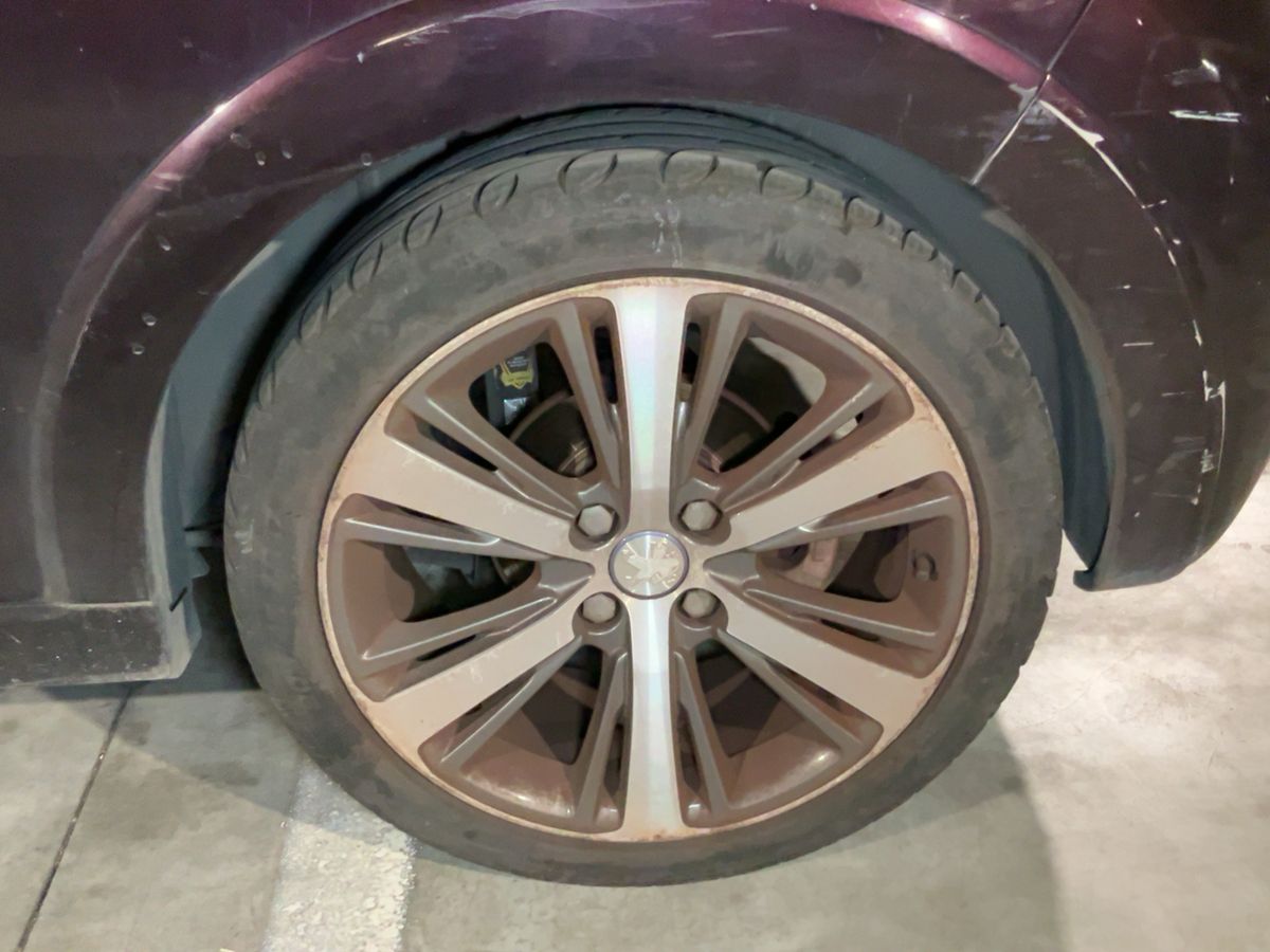 Peugeot 208 2014 — photo 6