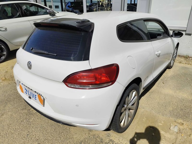 Volkswagen Scirocco 2.0 TDI — zdjęcie 5