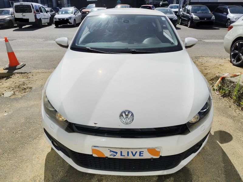 Volkswagen Scirocco 2.0 TDI — zdjęcie 7