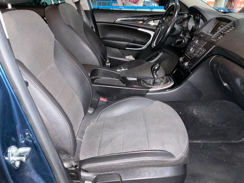 Opel Insignia Sports Tourer 2.0 CDTI Excellence — zdjęcie 3