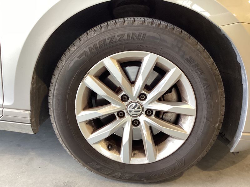 Volkswagen Passat 1.6 TDI Advance BlueMotion Tech 2016 – снимка 11