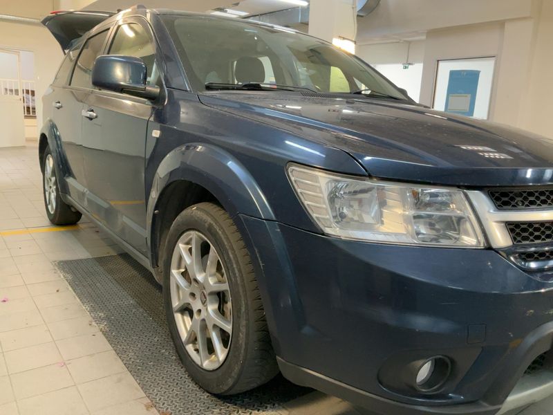 Fiat Freemont 2.0 Multijet Lounge 4WD — zdjęcie 8