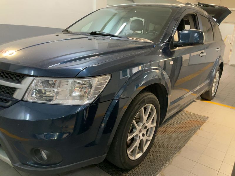 Fiat Freemont 2.0 Multijet Lounge 4WD — zdjęcie 2