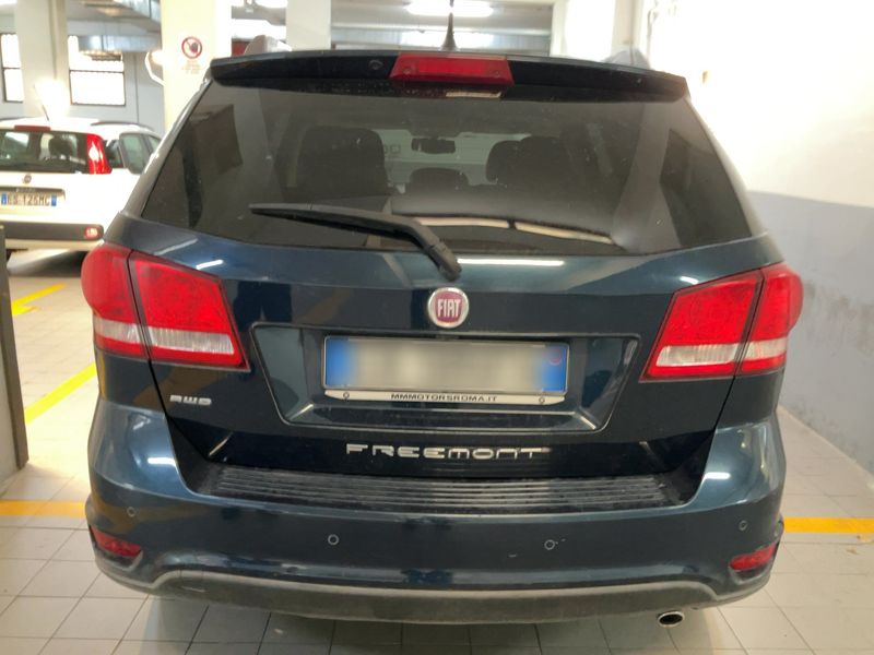 Fiat Freemont 2.0 Multijet Lounge 4WD — zdjęcie 5