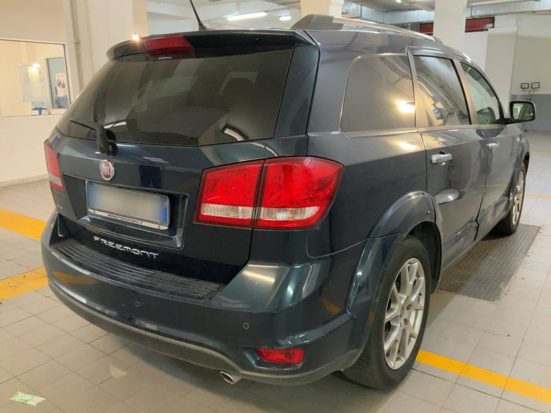 Fiat Freemont 2.0 Multijet Lounge 4WD — zdjęcie 6