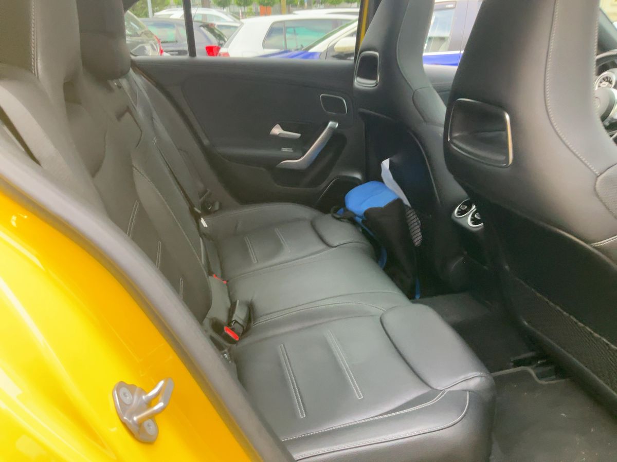 Mercedes-Benz A-Klasse A 35 AMG 4Matic