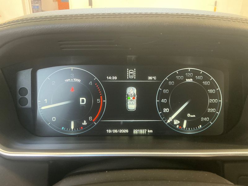 Land Rover Range Rover 4.4 SDI Vogue — zdjęcie 13