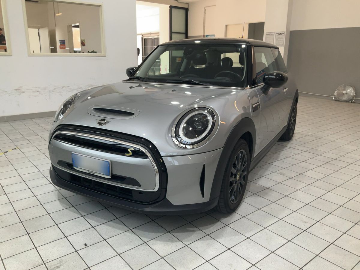 MINI Cooper 2023 — photo 1