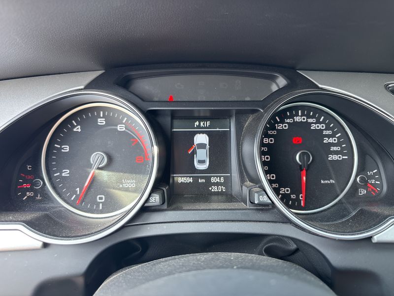 Audi A5 2.0 TFSI quattro — zdjęcie 12