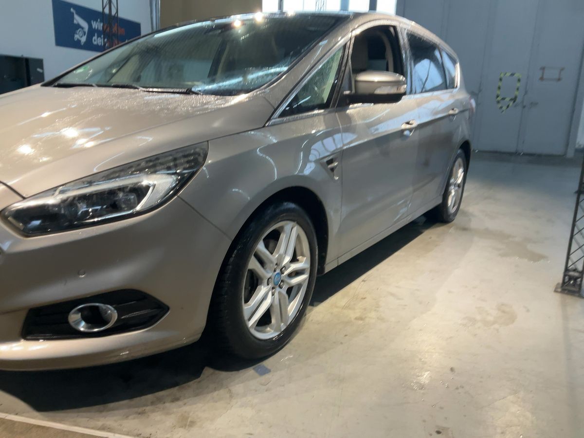 Ford S-Max d'occasion