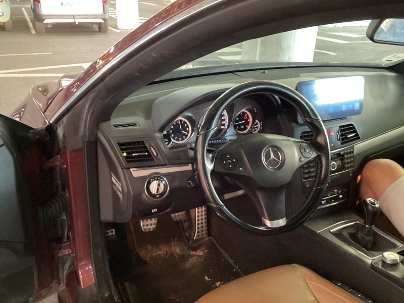 Mercedes-Benz E-Klasse E 250 CDI BlueEfficiency Avantgarde — zdjęcie 12