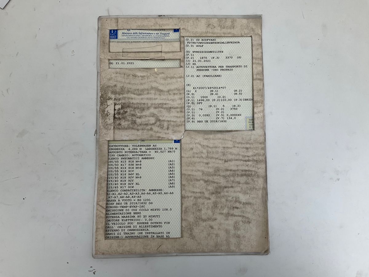 Volkswagen Golf VIII 1.5 eTSI ACT R-Line