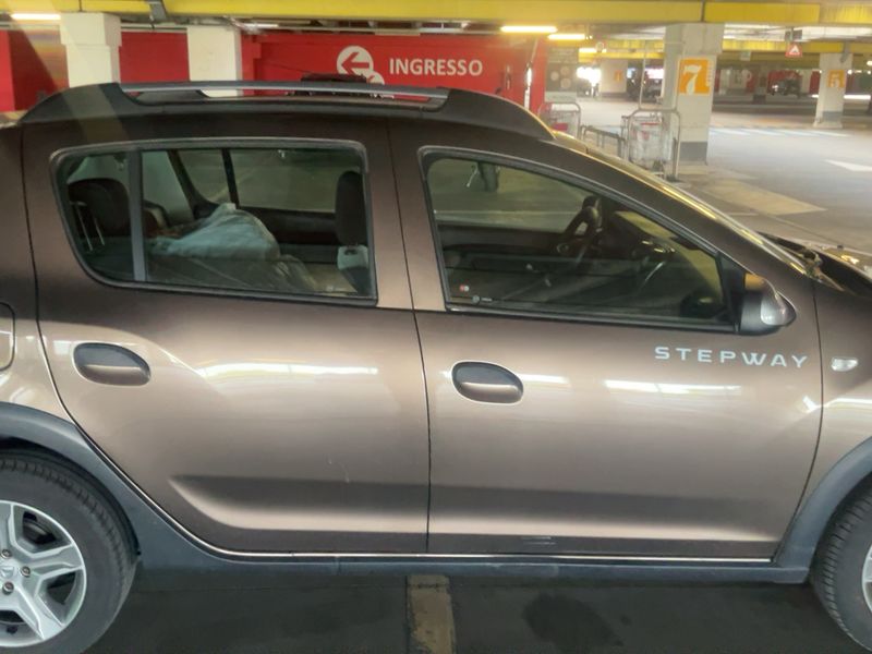 Dacia Sandero 0.9 TCe LPG Stepway Comfort 2019 – снимка 10