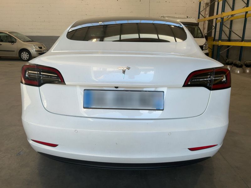Tesla Model 3 Standard Range Plus RWD — zdjęcie 5