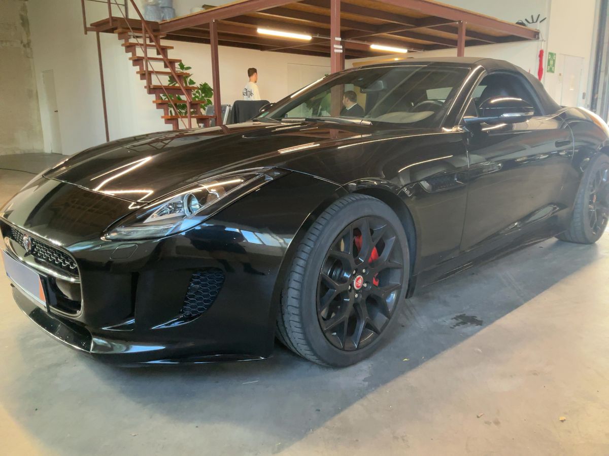 Jaguar F-TYPE 3.0 V6