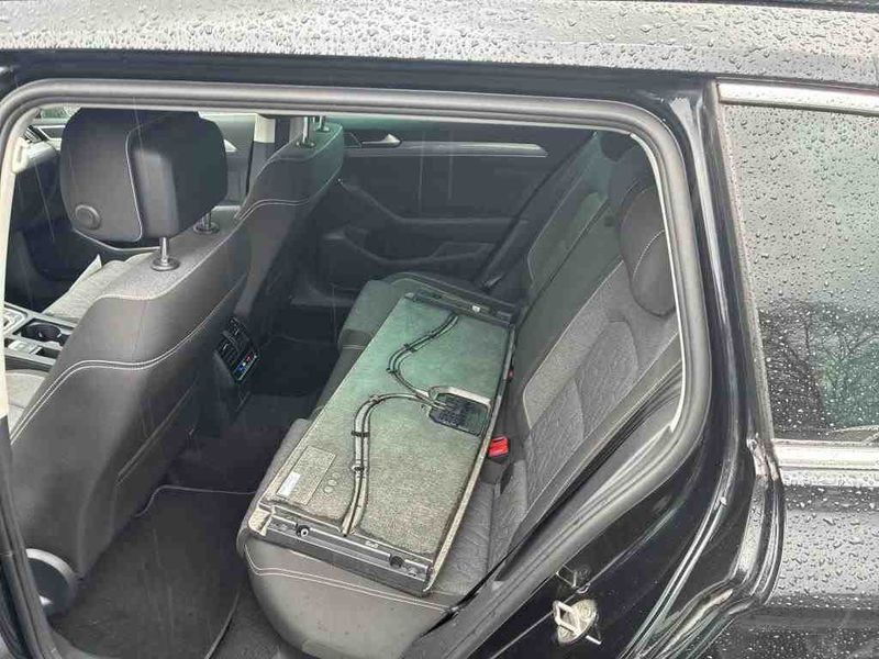Volkswagen Passat 2.0 TDI Business — zdjęcie 12