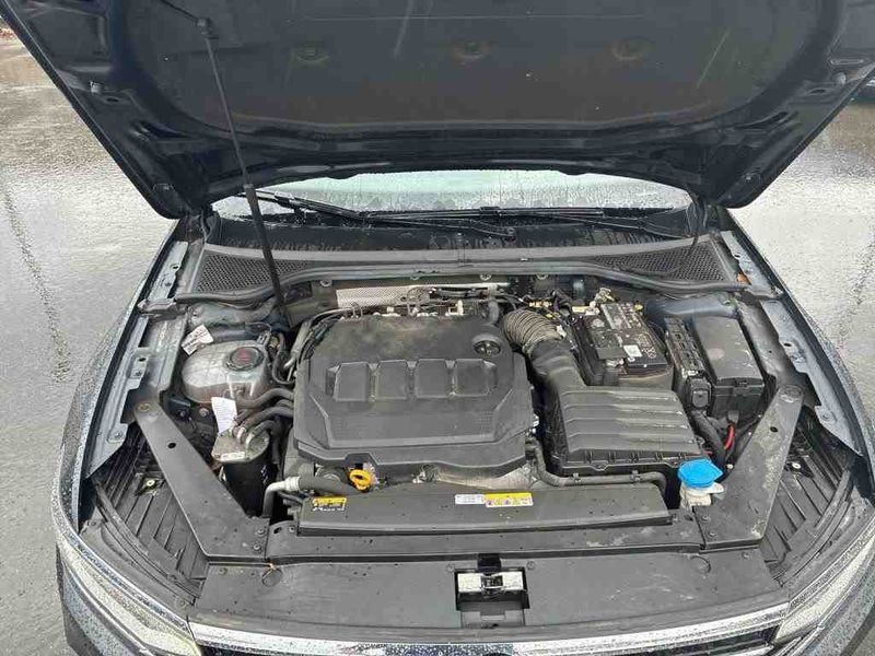 Volkswagen Passat 2.0 TDI Business — zdjęcie 8