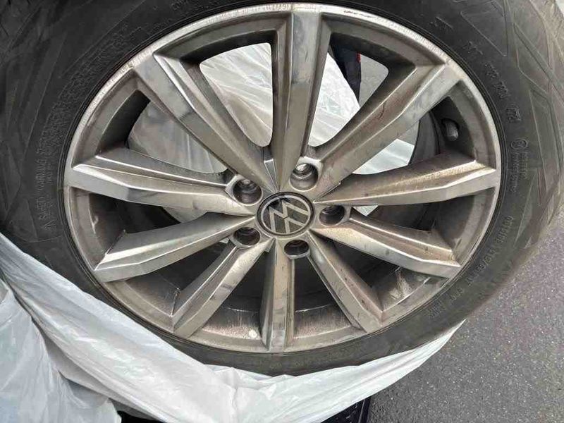 Volkswagen Passat 2.0 TDI Business — zdjęcie 25