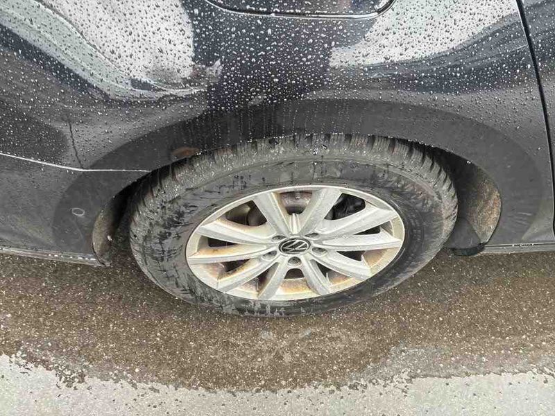 Volkswagen Passat 2.0 TDI Business — zdjęcie 22