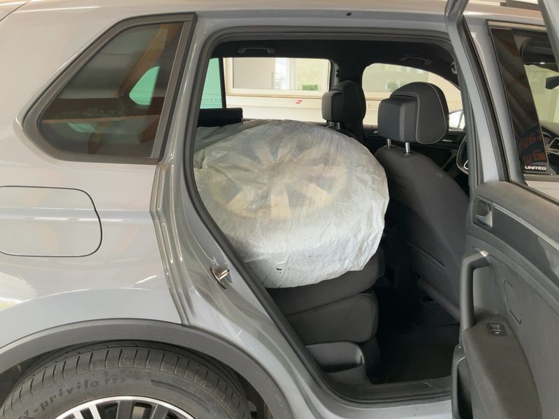 Volkswagen Tiguan 2.0 TDI United — zdjęcie 14