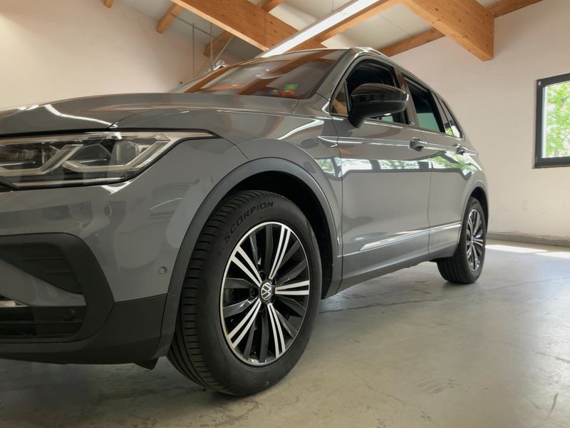 Volkswagen Tiguan 2.0 TDI United — zdjęcie 2