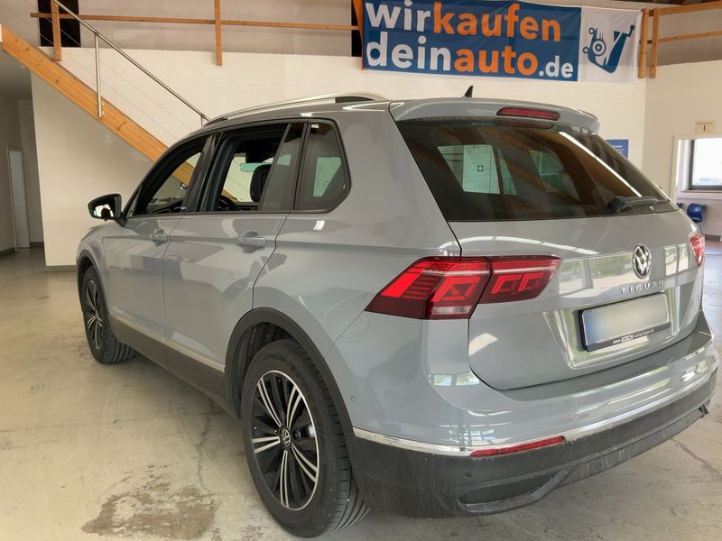 Volkswagen Tiguan 2.0 TDI United — zdjęcie 3