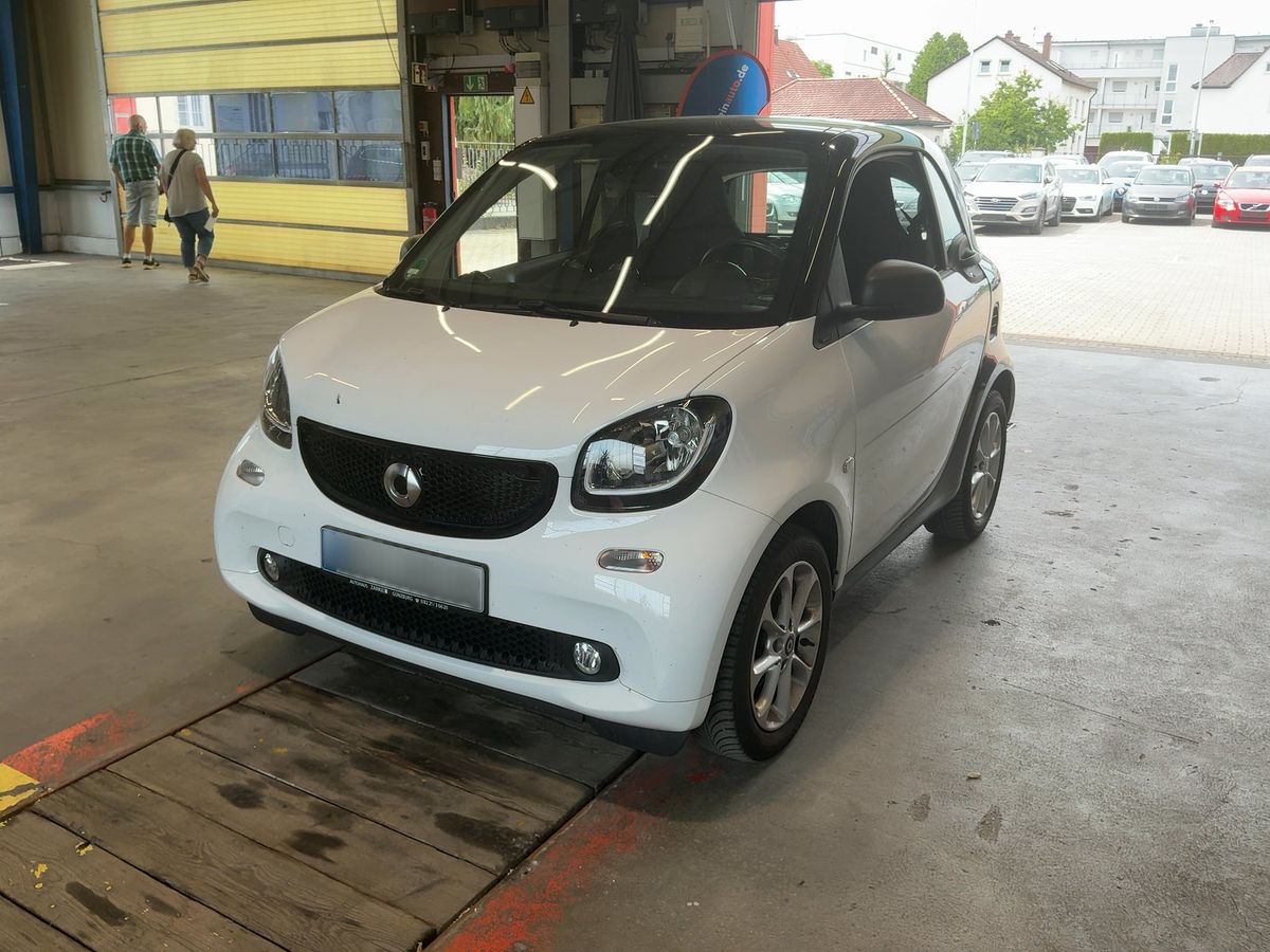 Smart fortwo 2018 — photo 1