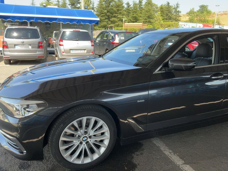 BMW 5er 530d xDrive Luxury Line — zdjęcie 2