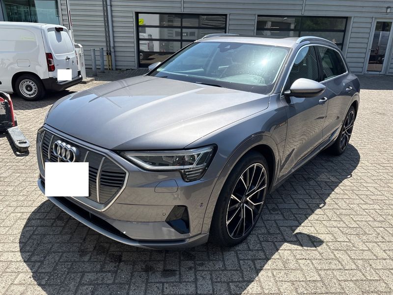 Audi e-tron 50 quattro advanced