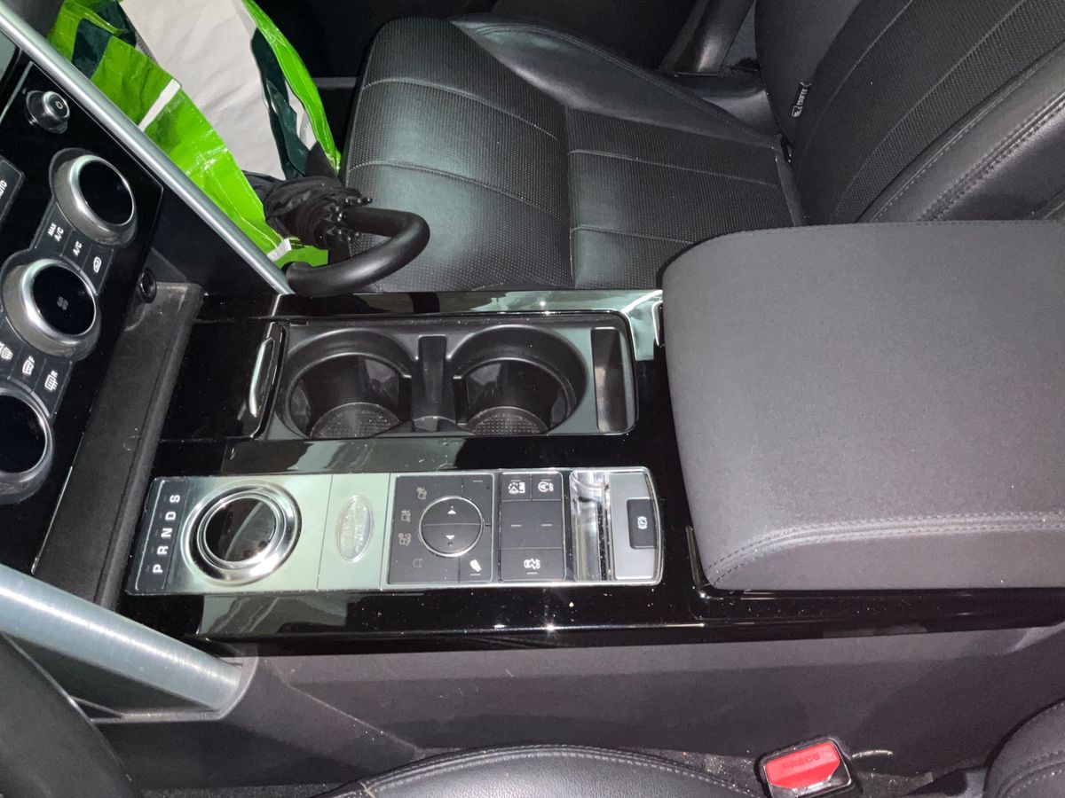 Land Rover 2017 — photo 36