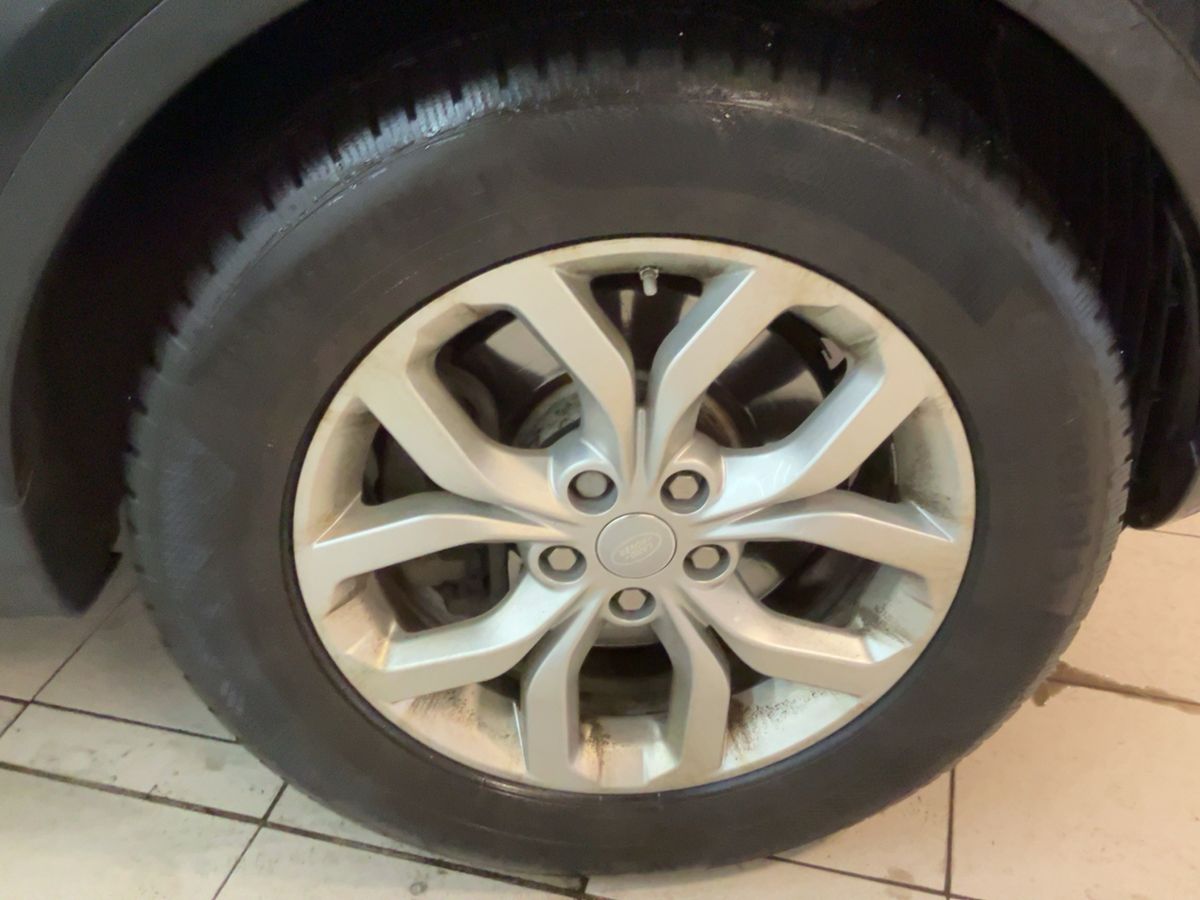Land Rover 2017 — photo 12