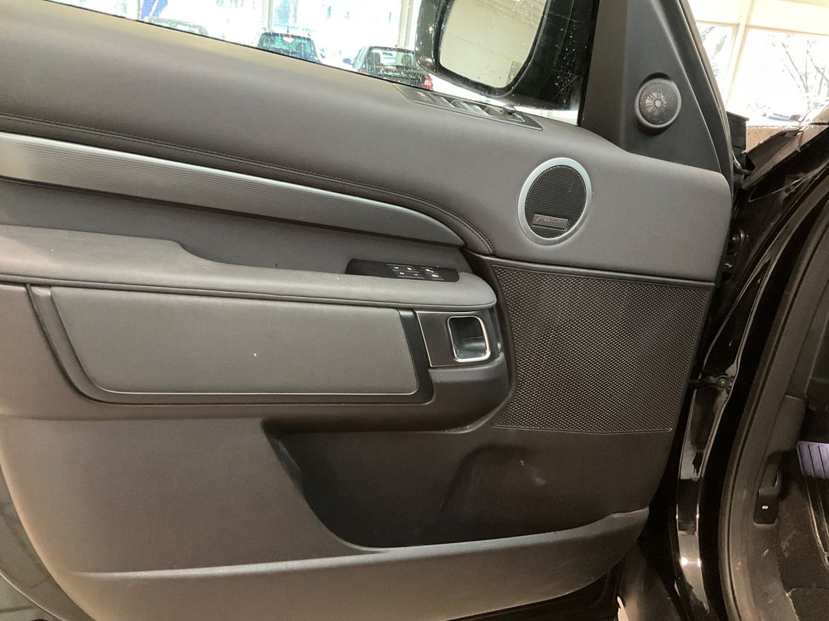 Land Rover 2017 — photo 39