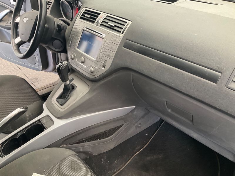 Ford Kuga 2.0 TDCi Champions Edition 2012 – снимка 26