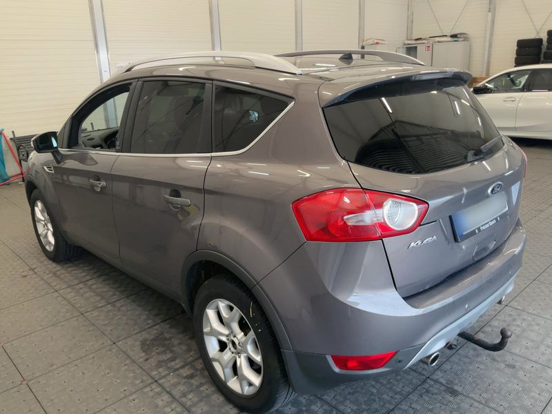 Ford Kuga 2.0 TDCi Champions Edition 2012 – снимка 6