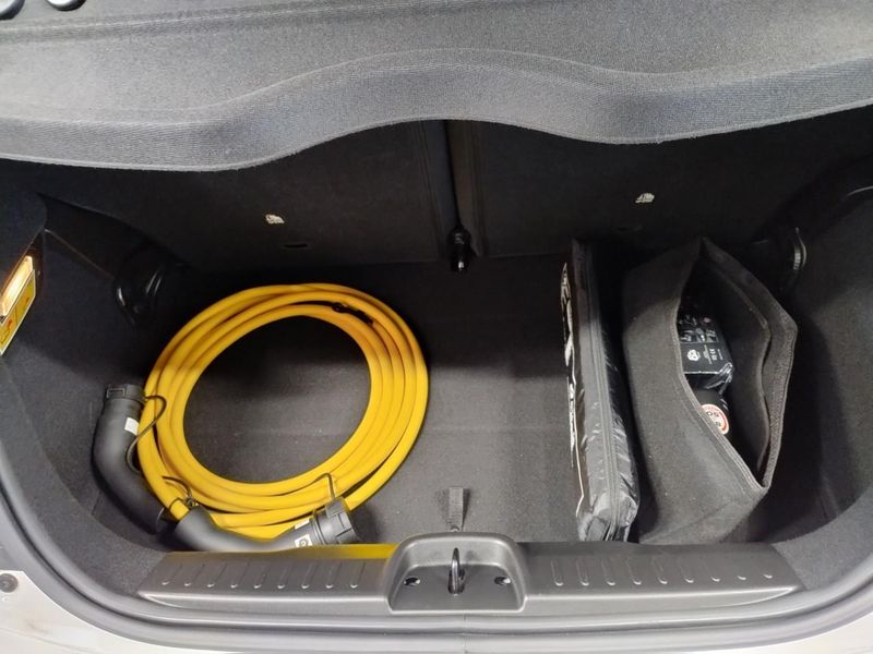 Fiat 500e electric drive 70 kW — zdjęcie 6