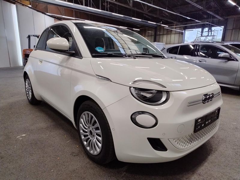 Fiat 500e electric drive 70 kW — zdjęcie 4