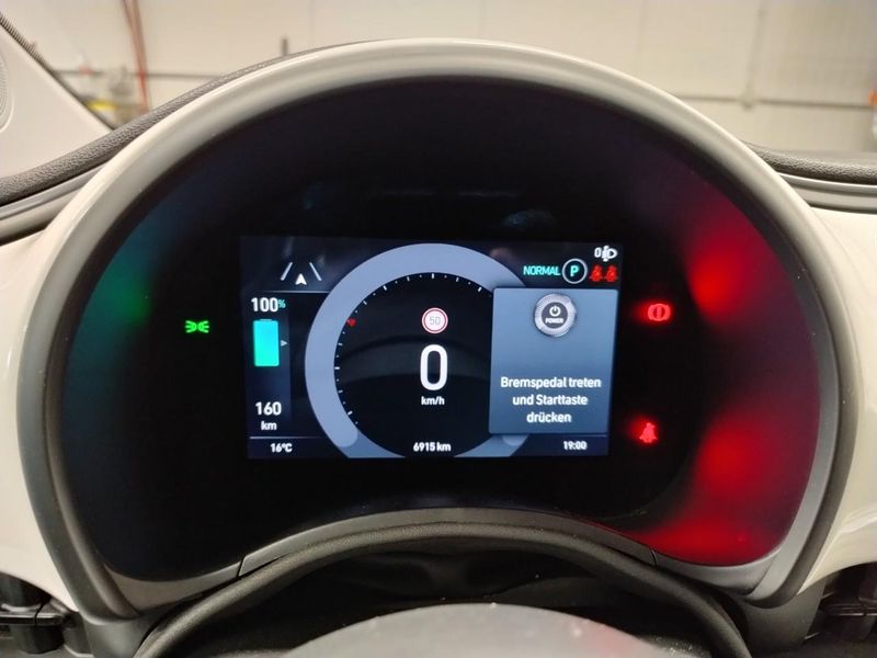 Fiat 500e electric drive 70 kW — zdjęcie 8