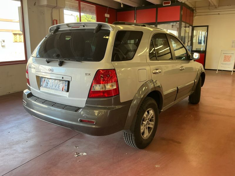 Kia Sorento 2.5 CRDi EX Top — zdjęcie 2