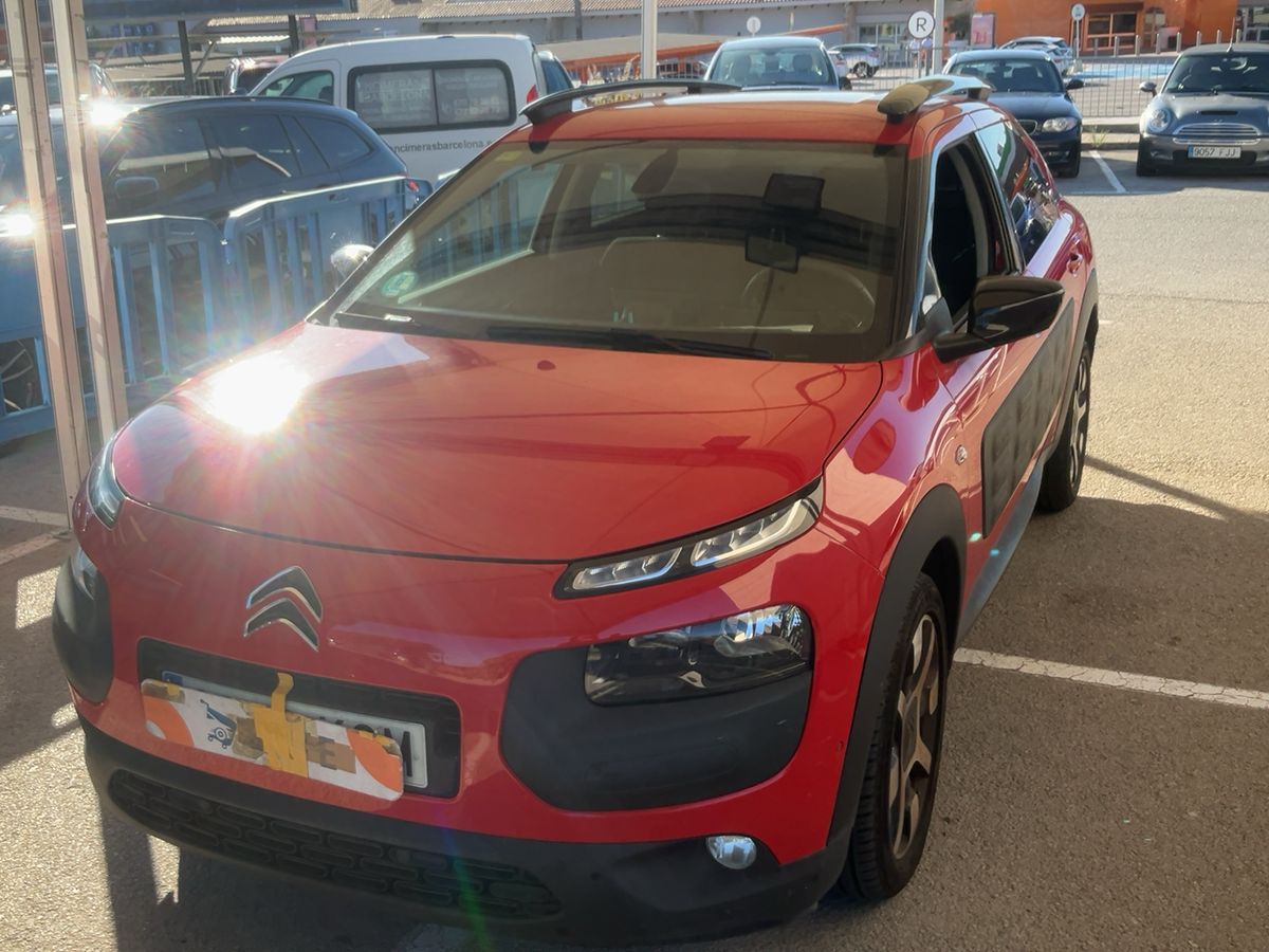 Citroen C4 Cactus 1.6 Blue-HDi Shine