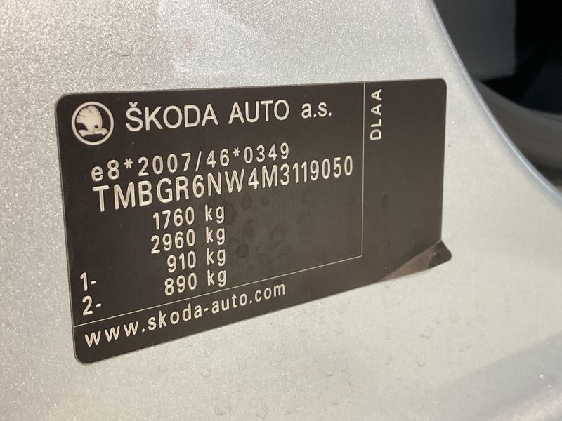 Skoda Kamiq 1.0 TSI Ambition — zdjęcie 15