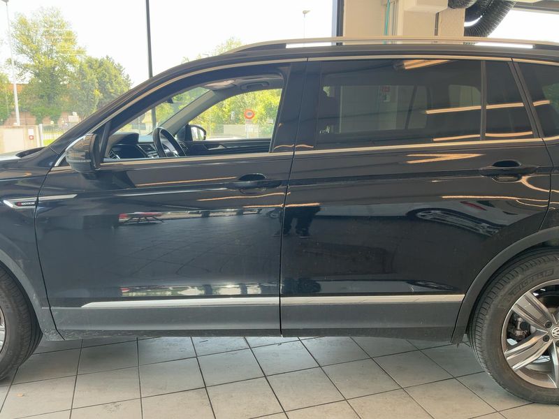 Volkswagen Tiguan Allspace 2.0 TDI Advanced 4Motion BlueMotion Tech — zdjęcie 4