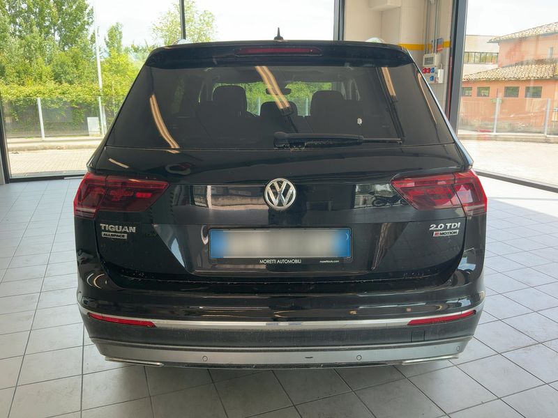 Volkswagen Tiguan Allspace 2.0 TDI Advanced 4Motion BlueMotion Tech — zdjęcie 5