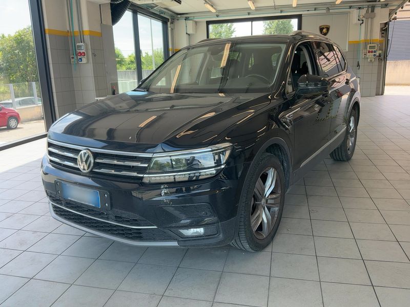 Volkswagen Tiguan Allspace 2.0 TDI Advanced 4Motion BlueMotion Tech — zdjęcie 1