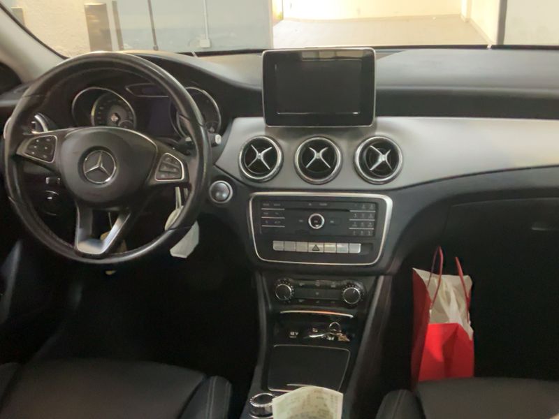 Mercedes-Benz CLA-Klasse CLA 200 Sport — zdjęcie 12