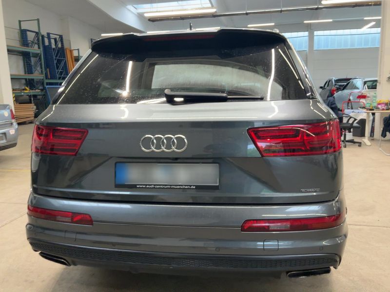 Audi Q7 3.0 V6 TDI quattro — zdjęcie 5