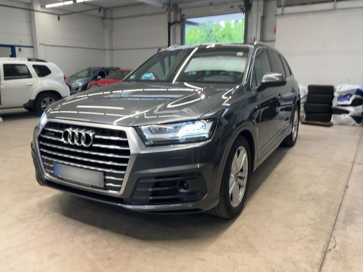 Audi Q7 2015