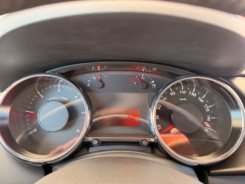 Peugeot 3008 1.6 Blue-HDi Style 2016 – снимка 18